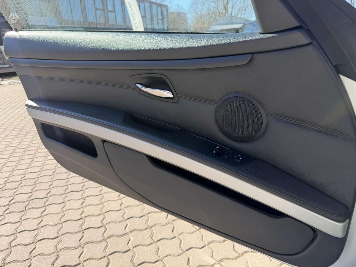 BMW 330, 3.0 l., coupe