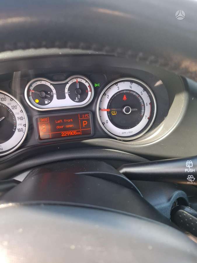 Fiat 500L, 1.4 l., Минивэн