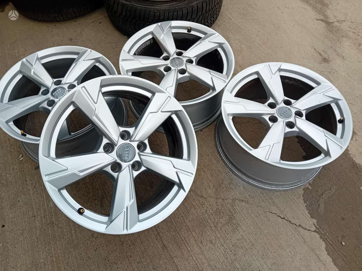 Audi, light alloy, R18