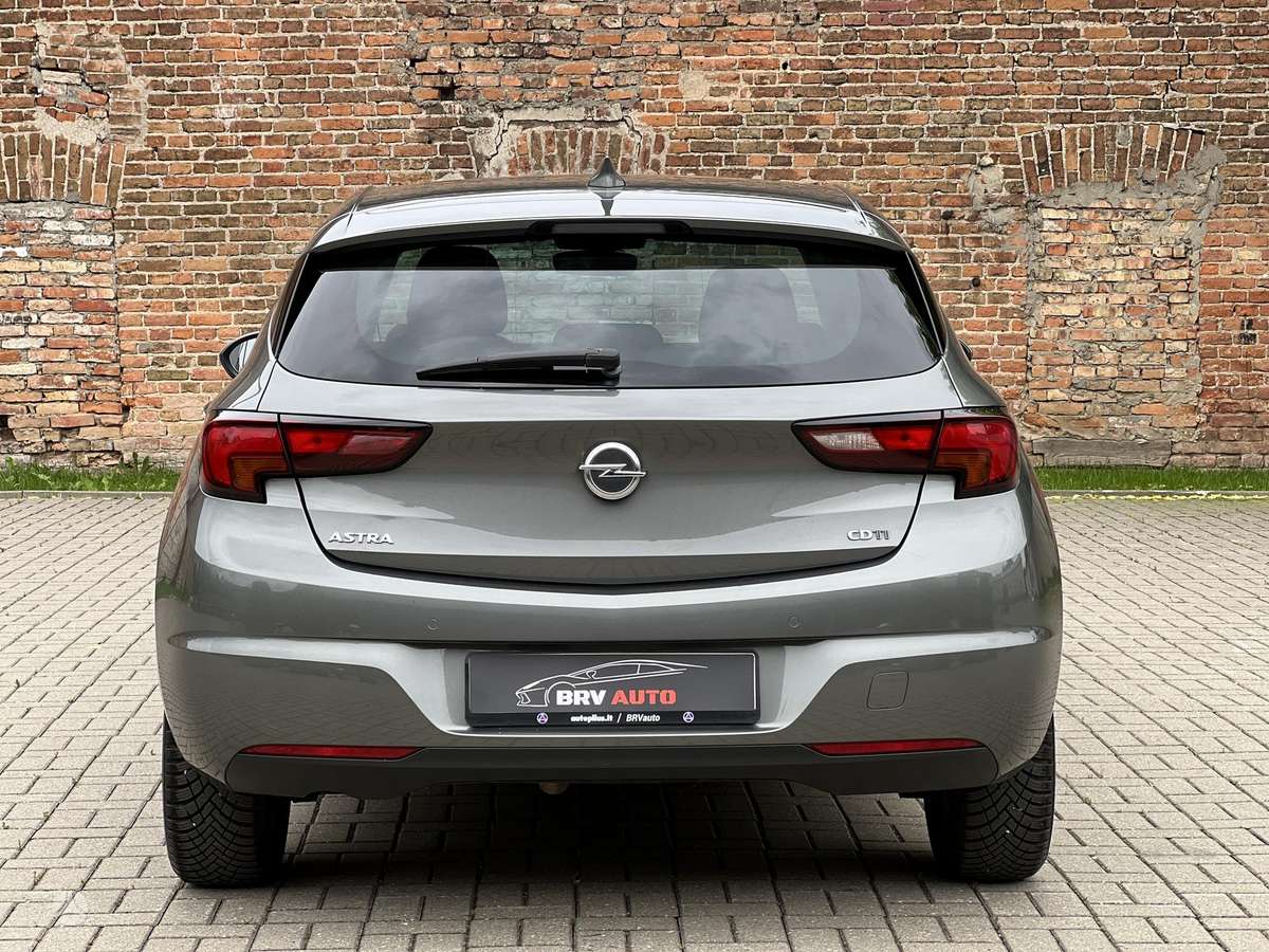 Opel Astra, 1.6 l., hatchback