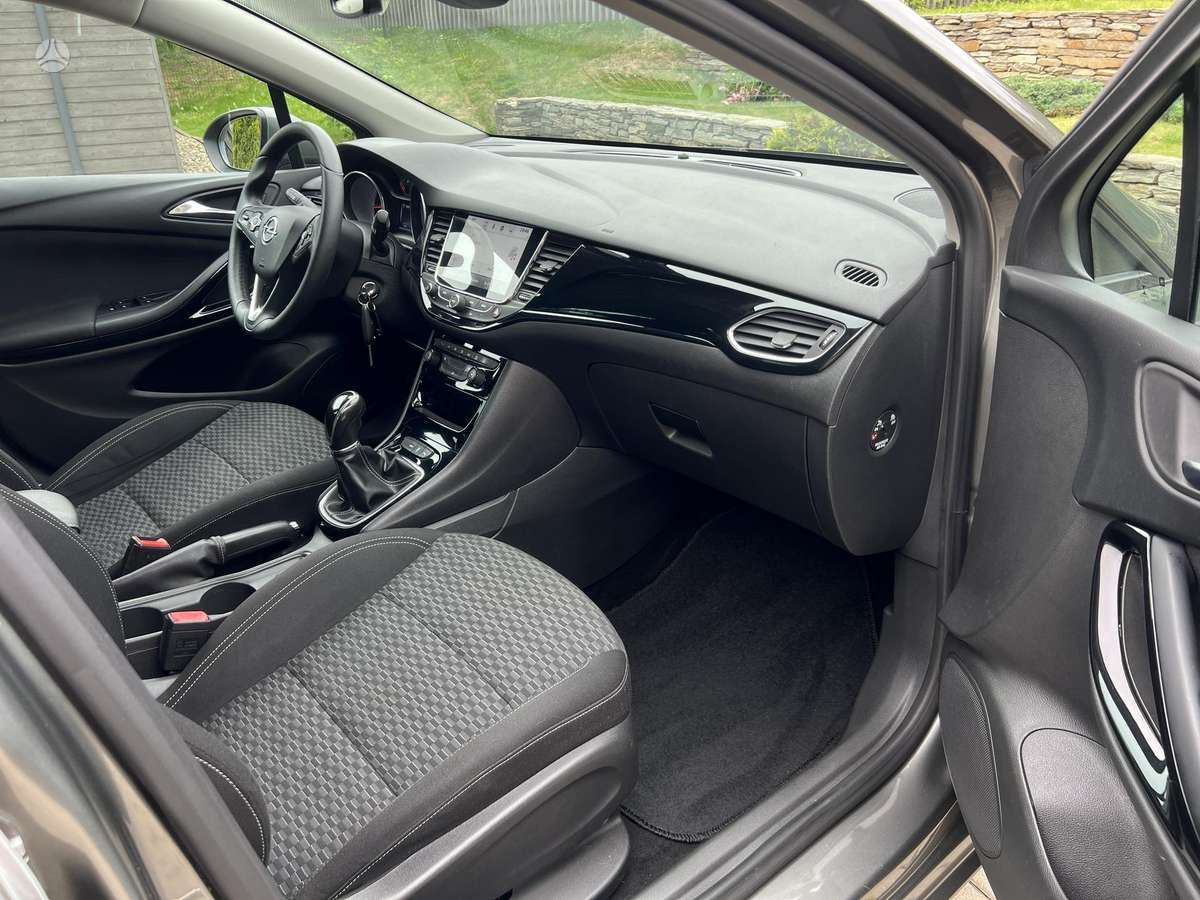 Opel Astra, 1.6 l., hatchback