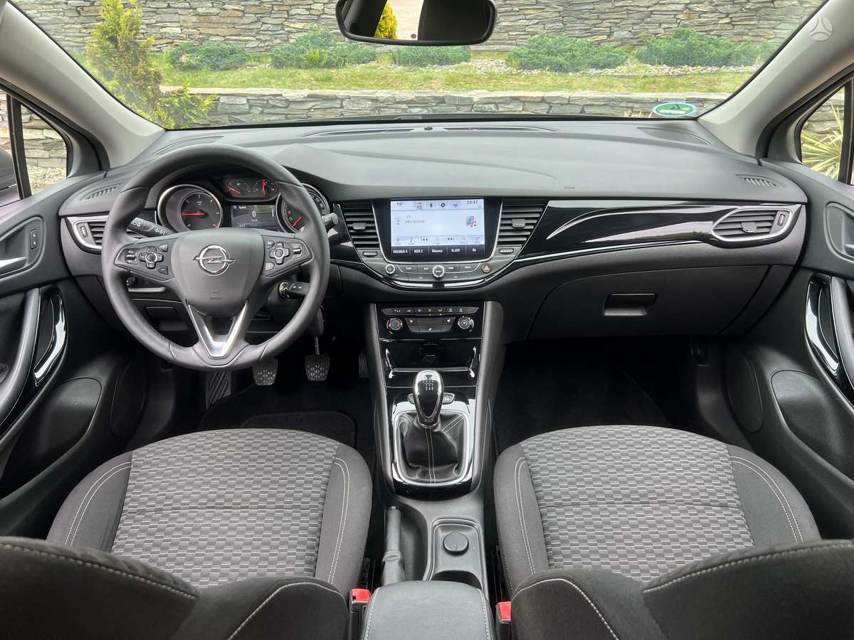 Opel Astra, 1.6 l., hatchback