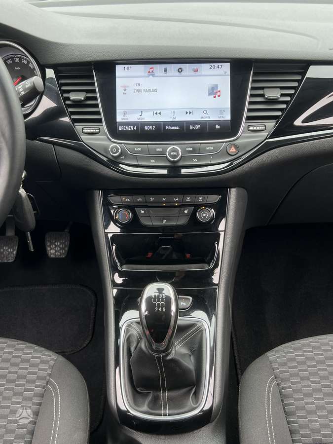 Opel Astra, 1.6 l., hatchback