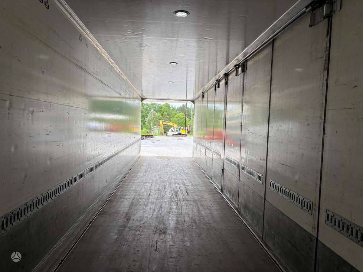 Ekeri, box / van type