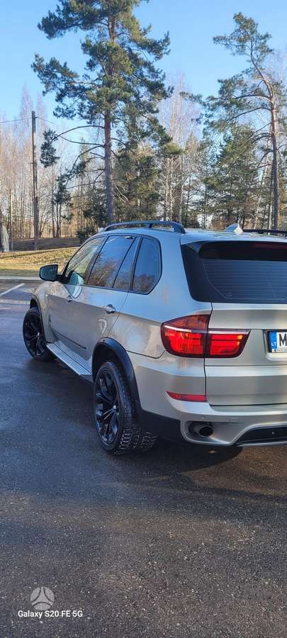 BMW X5, 3.0 l., mpv / minivan