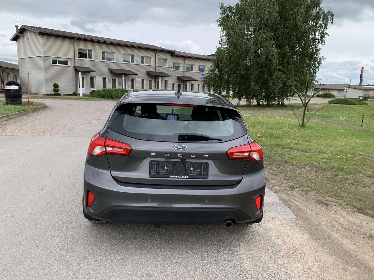 Ford Focus, 1.0 l., hatchback