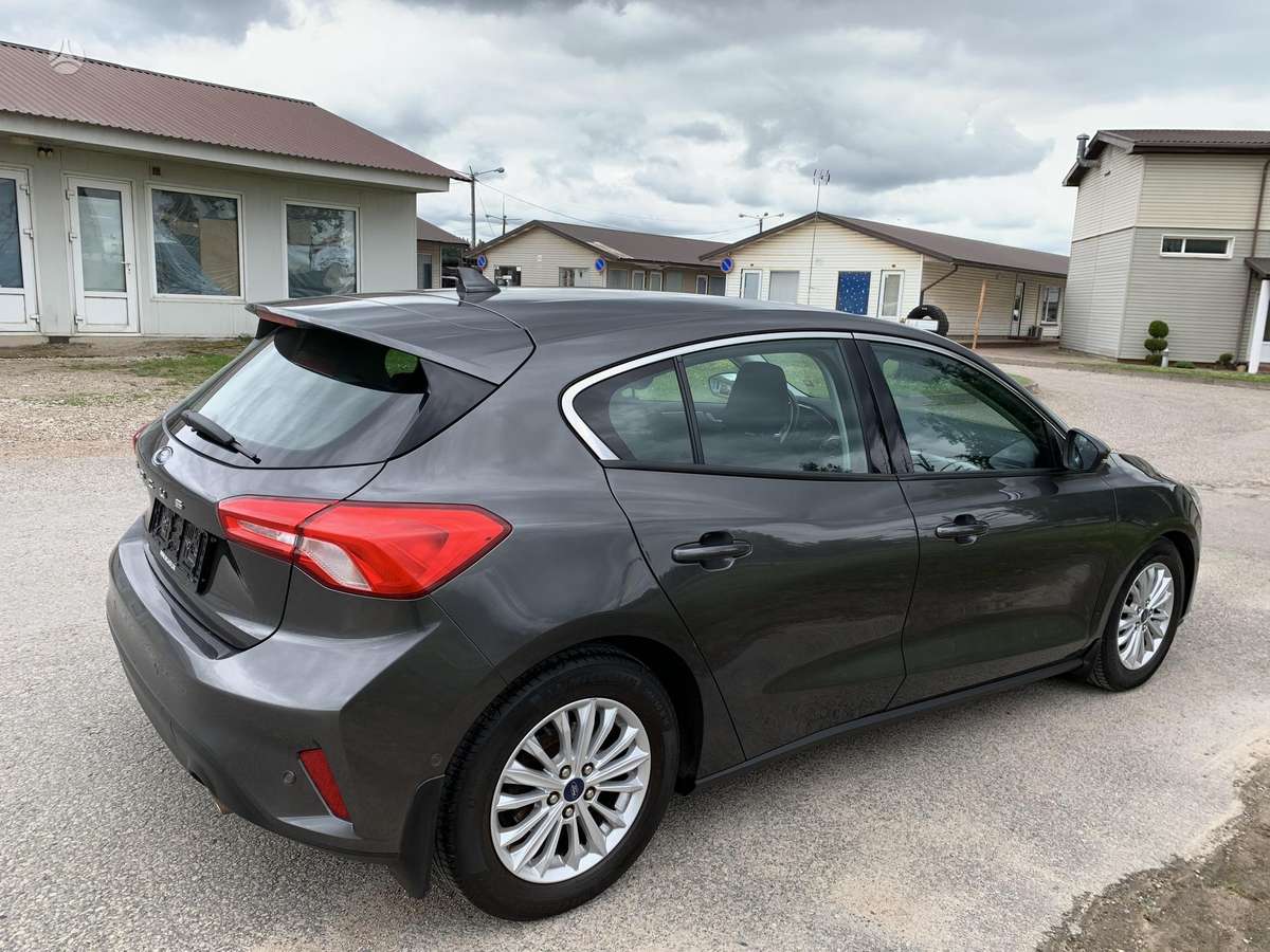 Ford Focus, 1.0 l., hatchback