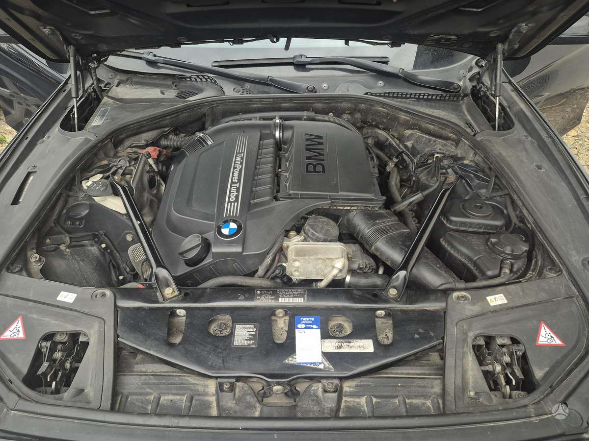 BMW 535, 3.0 l., Седан