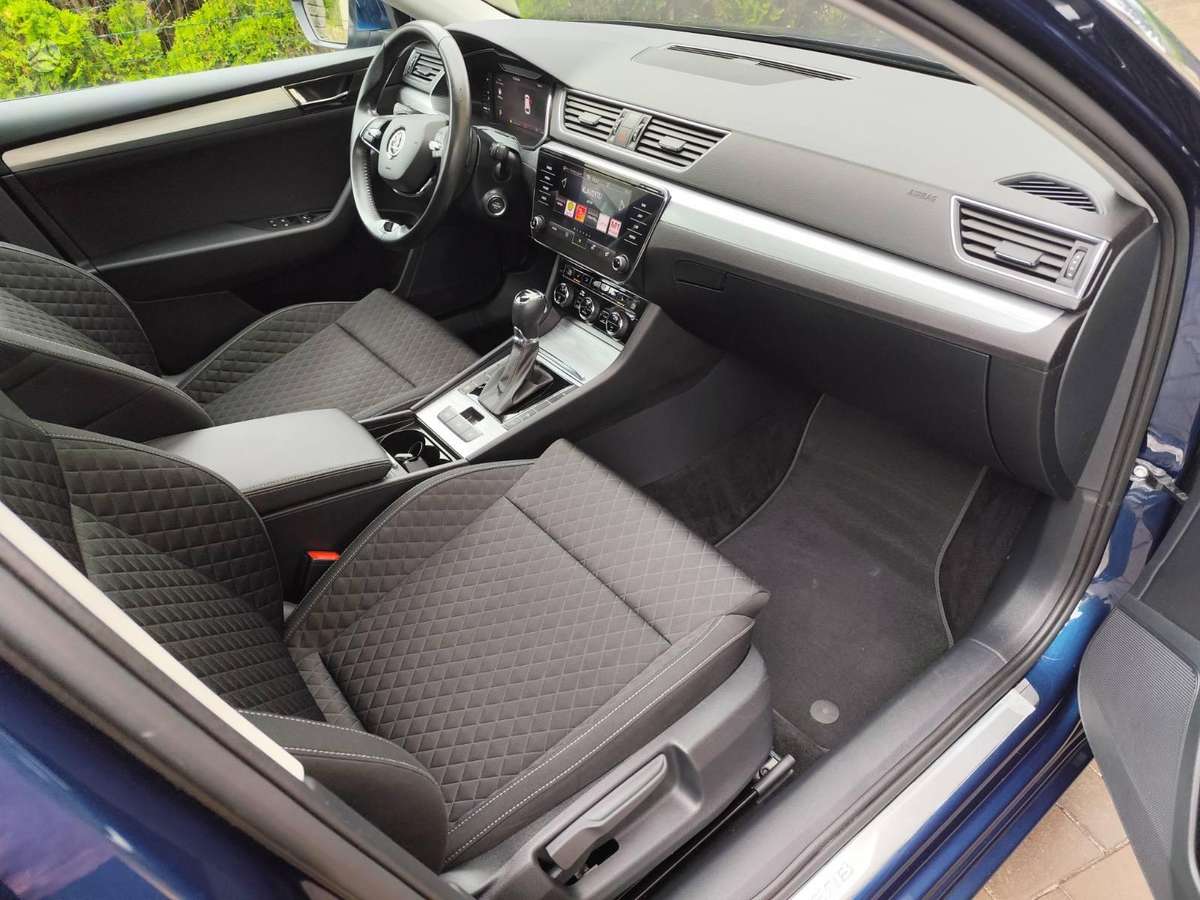 Škoda Superb - 9