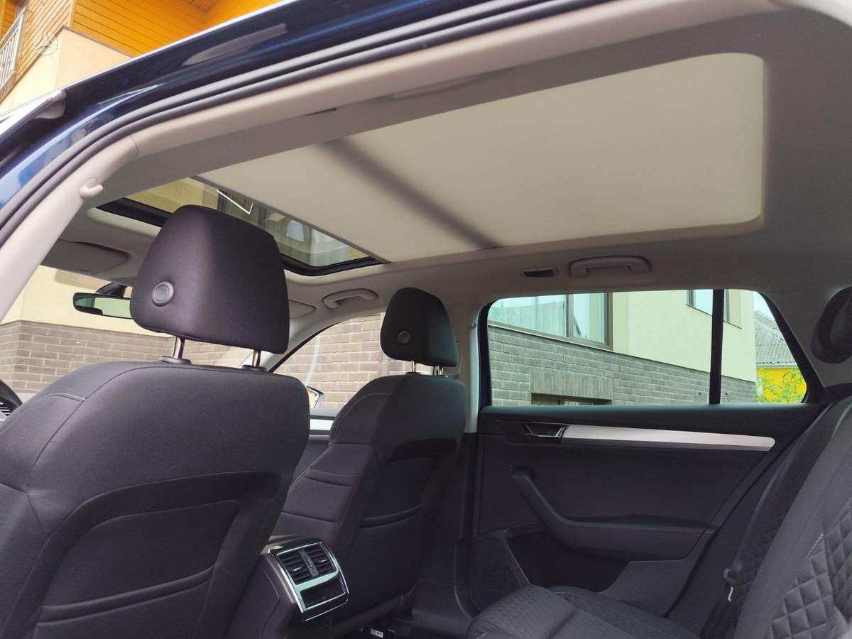 Škoda Superb - 11