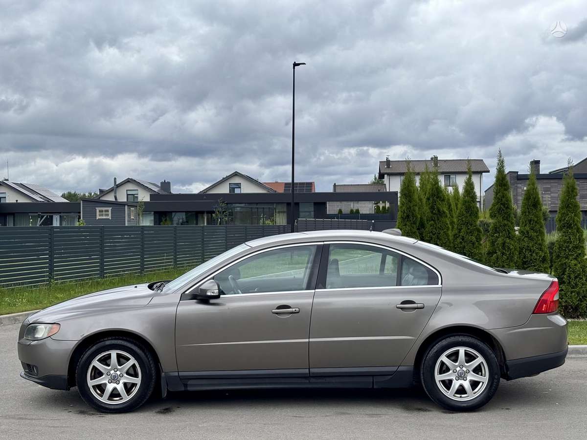 Volvo S80 - 2