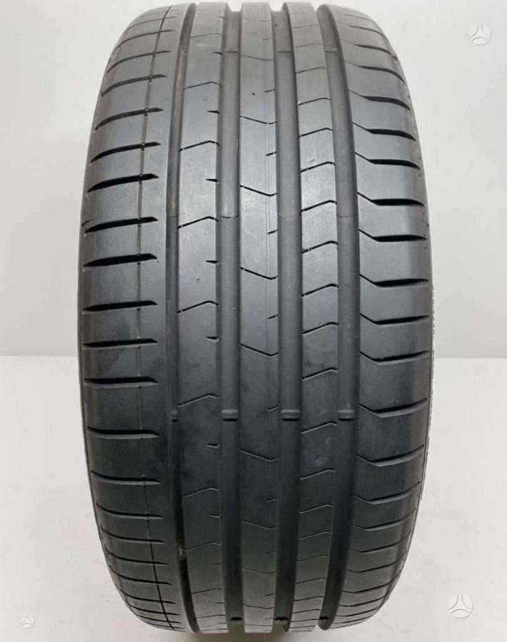 Pirelli P-Zero *RFT 99% 2020m, summer 245/45 R19