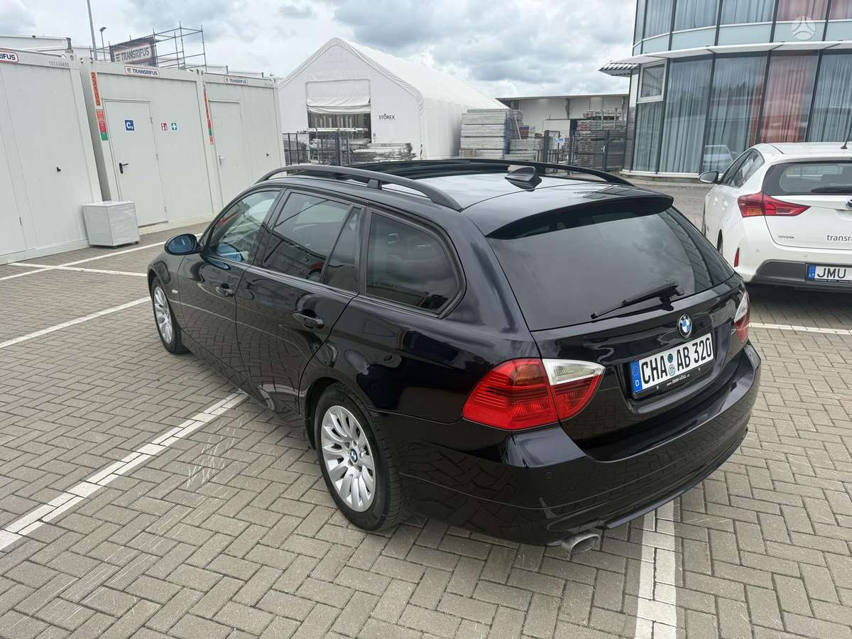 BMW 320, 2.0 l., wagon
