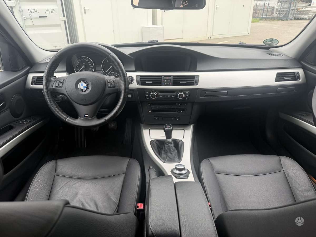BMW 320, 2.0 l., Универсал