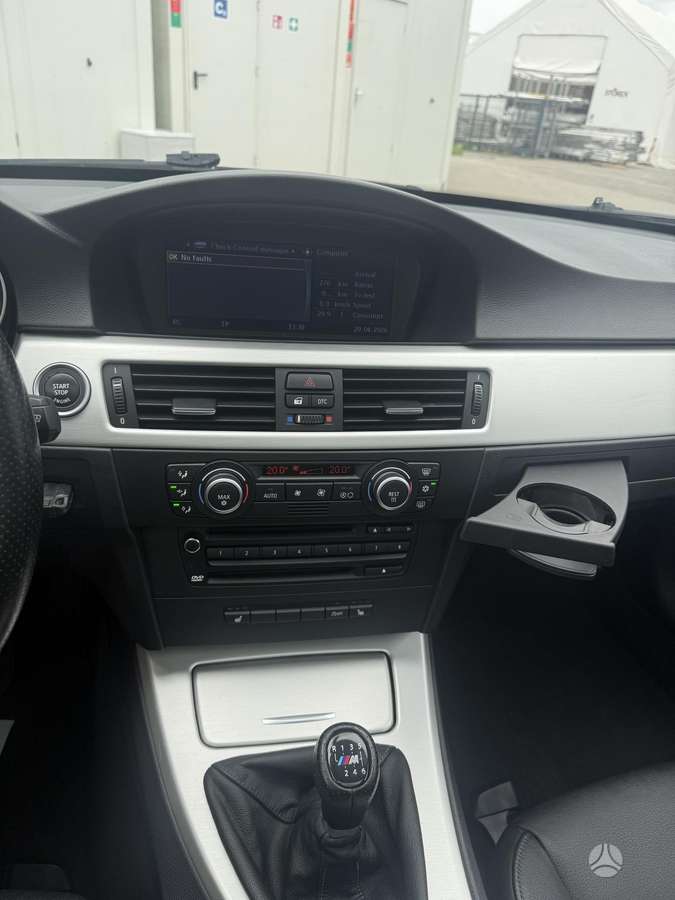 BMW 320, 2.0 l., wagon
