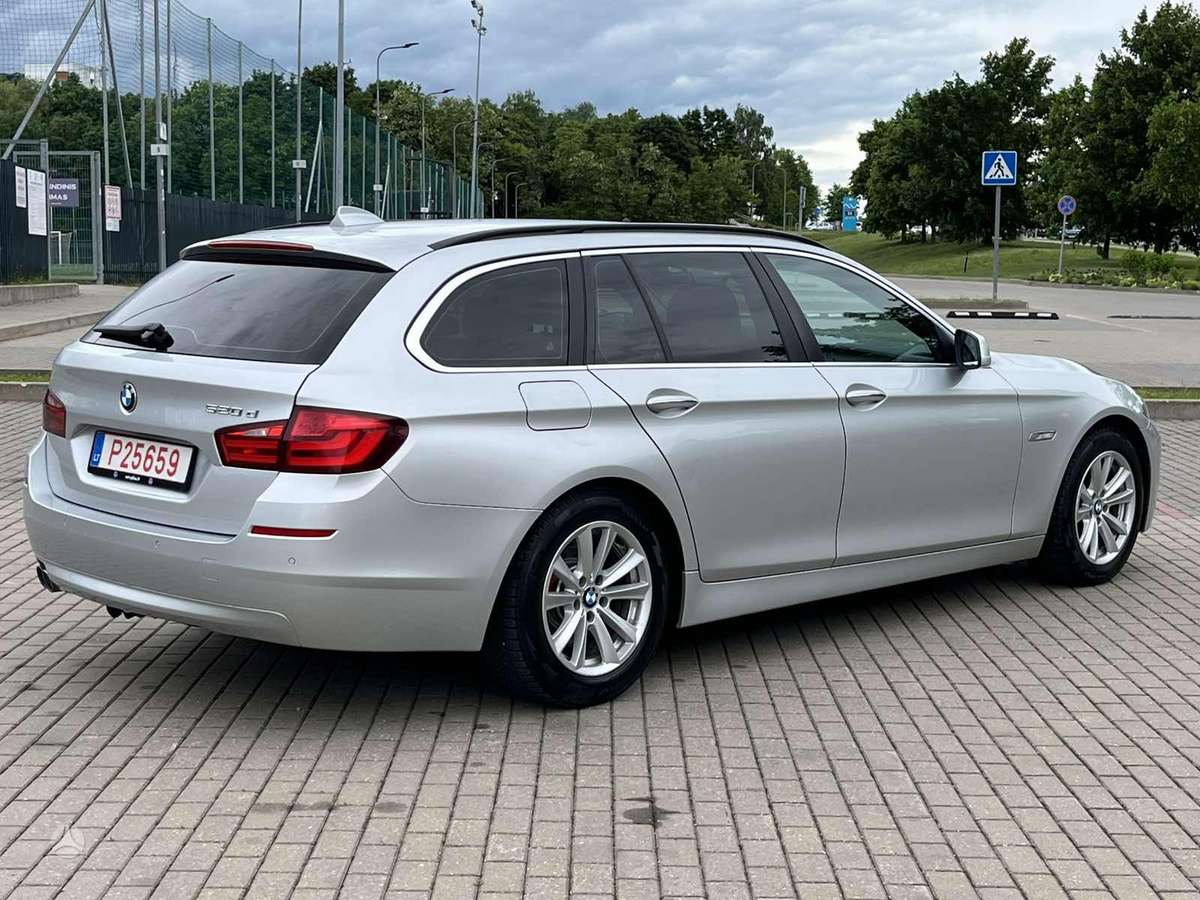 BMW 520, 2.0 l., wagon