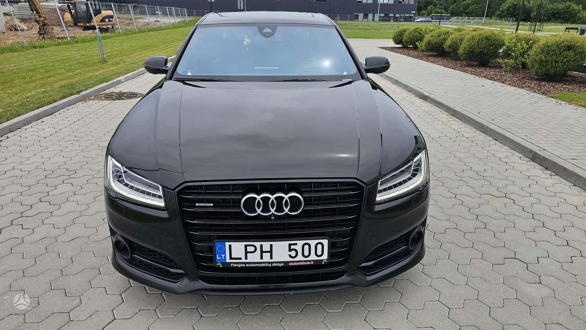 Audi A8 L, 3.0 l., Седан
