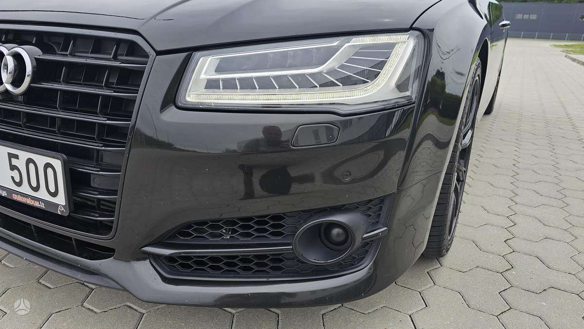 Audi A8 L, 3.0 l., Седан