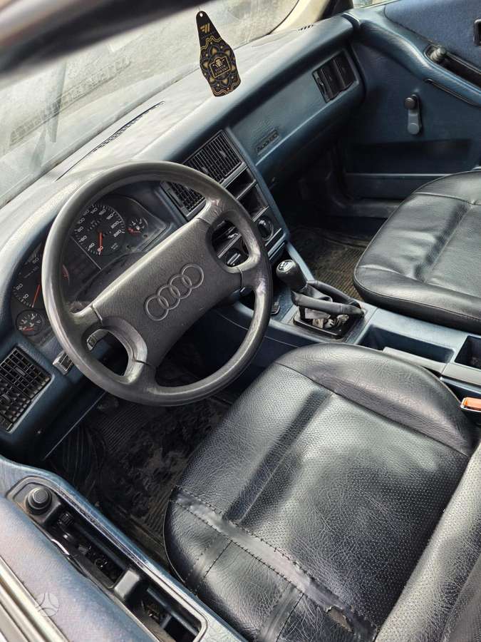 Audi 80
