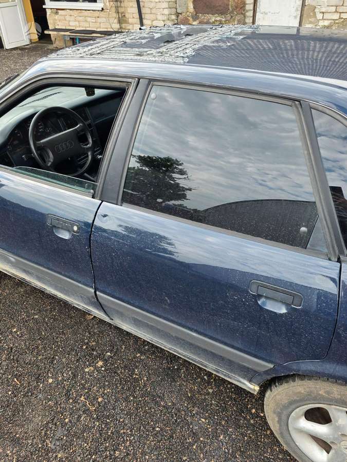 Audi 80