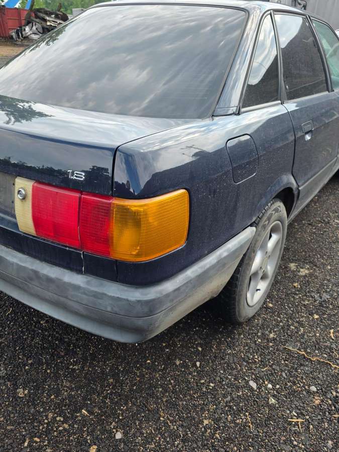 Audi 80