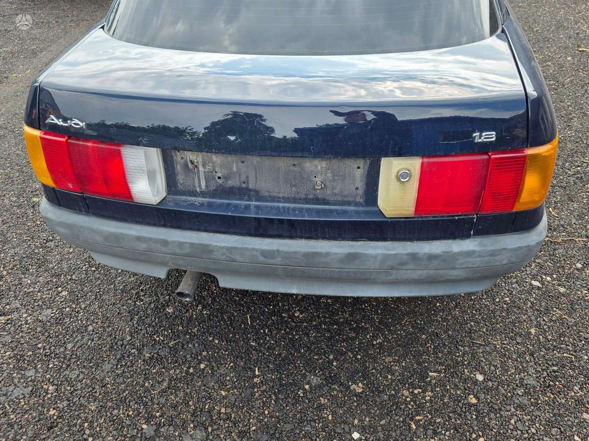 Audi 80