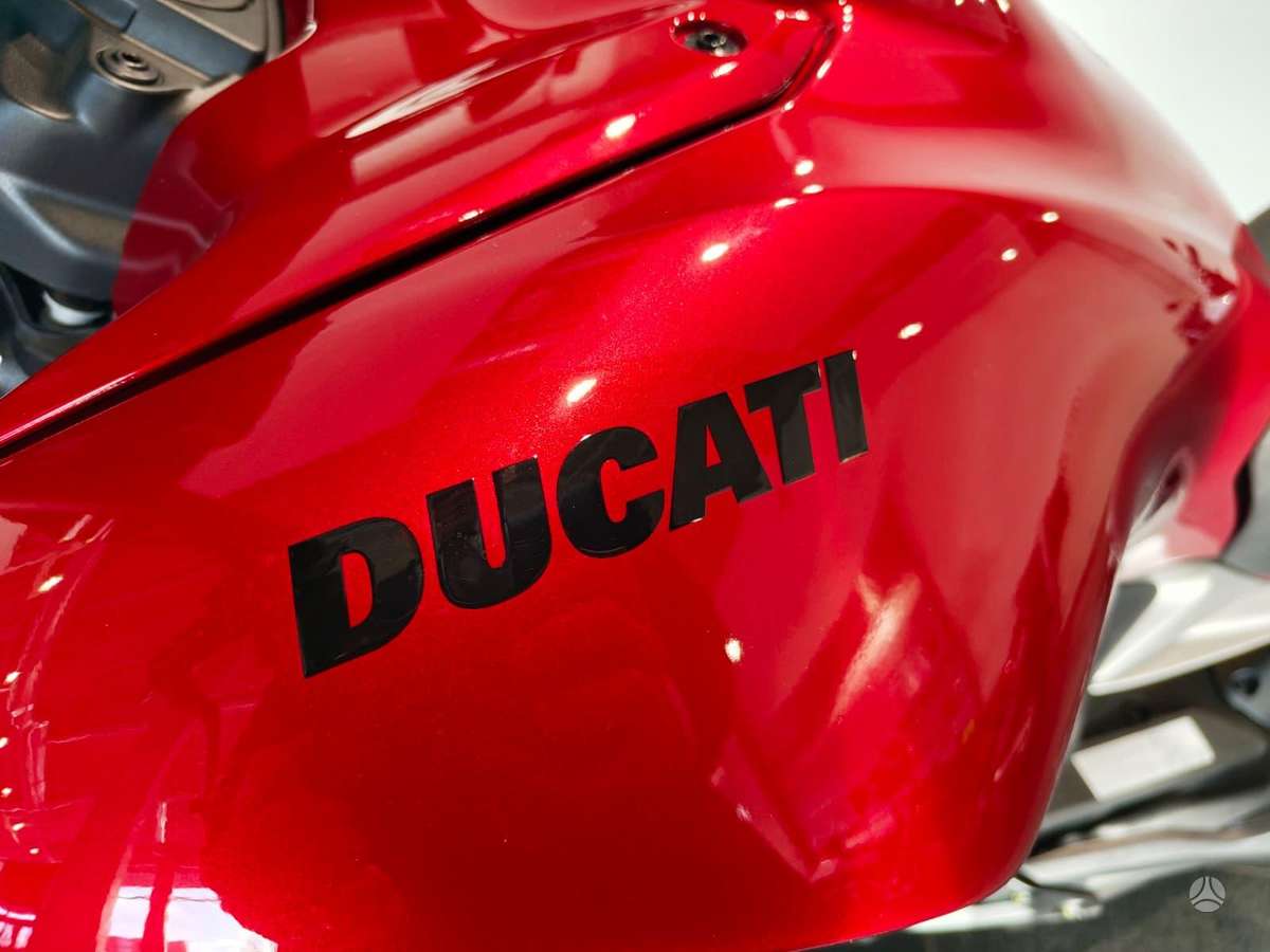 Ducati Diavel 1158cc, street / classic