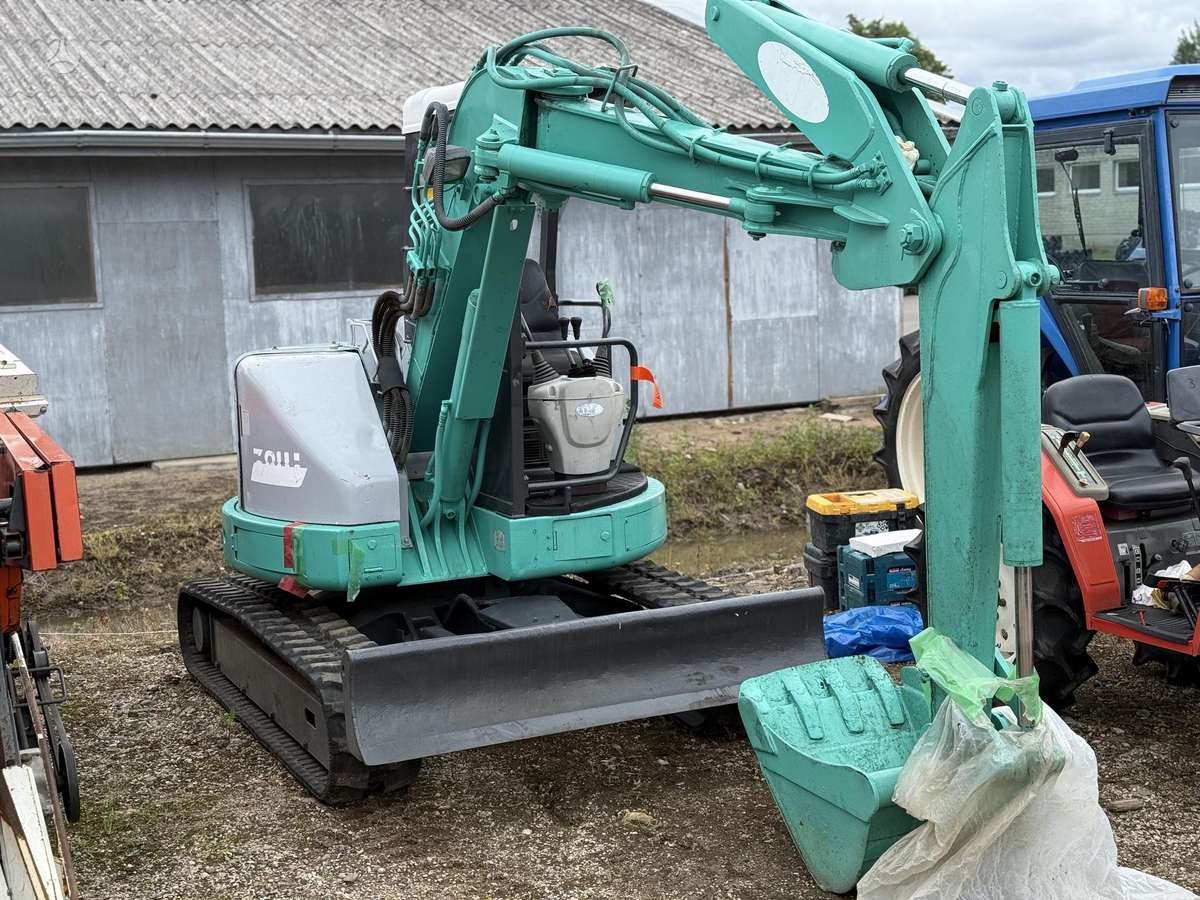 Sumitomo 38UJ2, экскаваторы