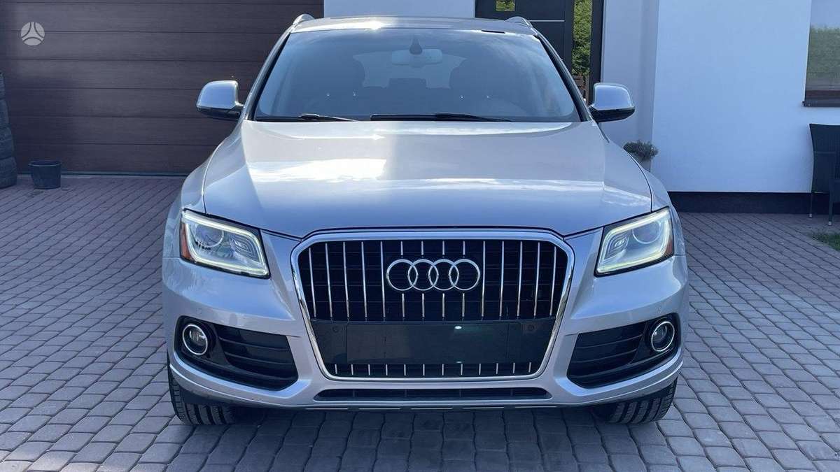Audi Q5, 2.0 l., Внедорожник / Кроссовер