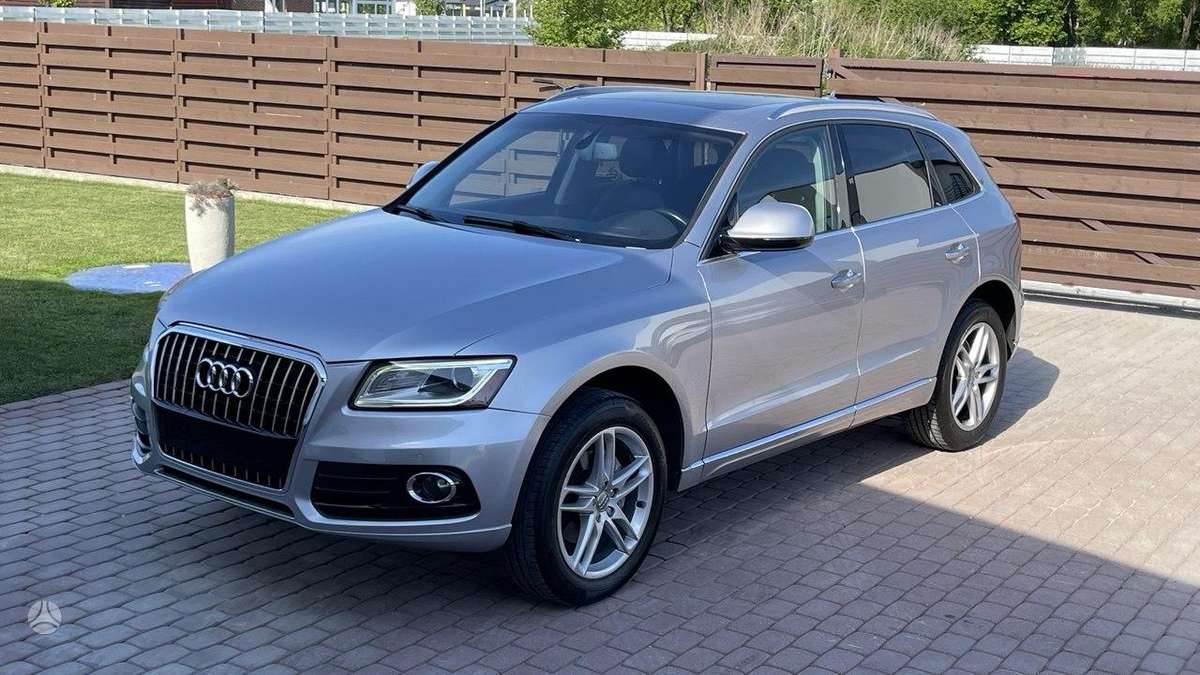 Audi Q5, 2.0 l., Внедорожник / Кроссовер