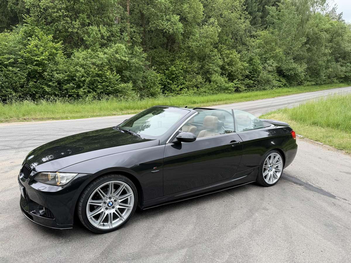 BMW 320, 2.0 l., convertible