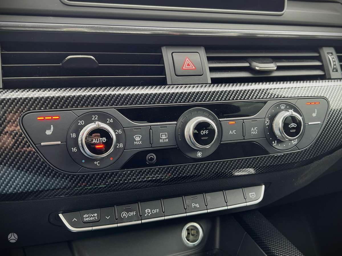 Audi A4, 2.0 l., universalas
