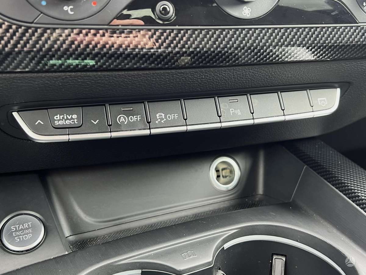 Audi A4, 2.0 l., Универсал