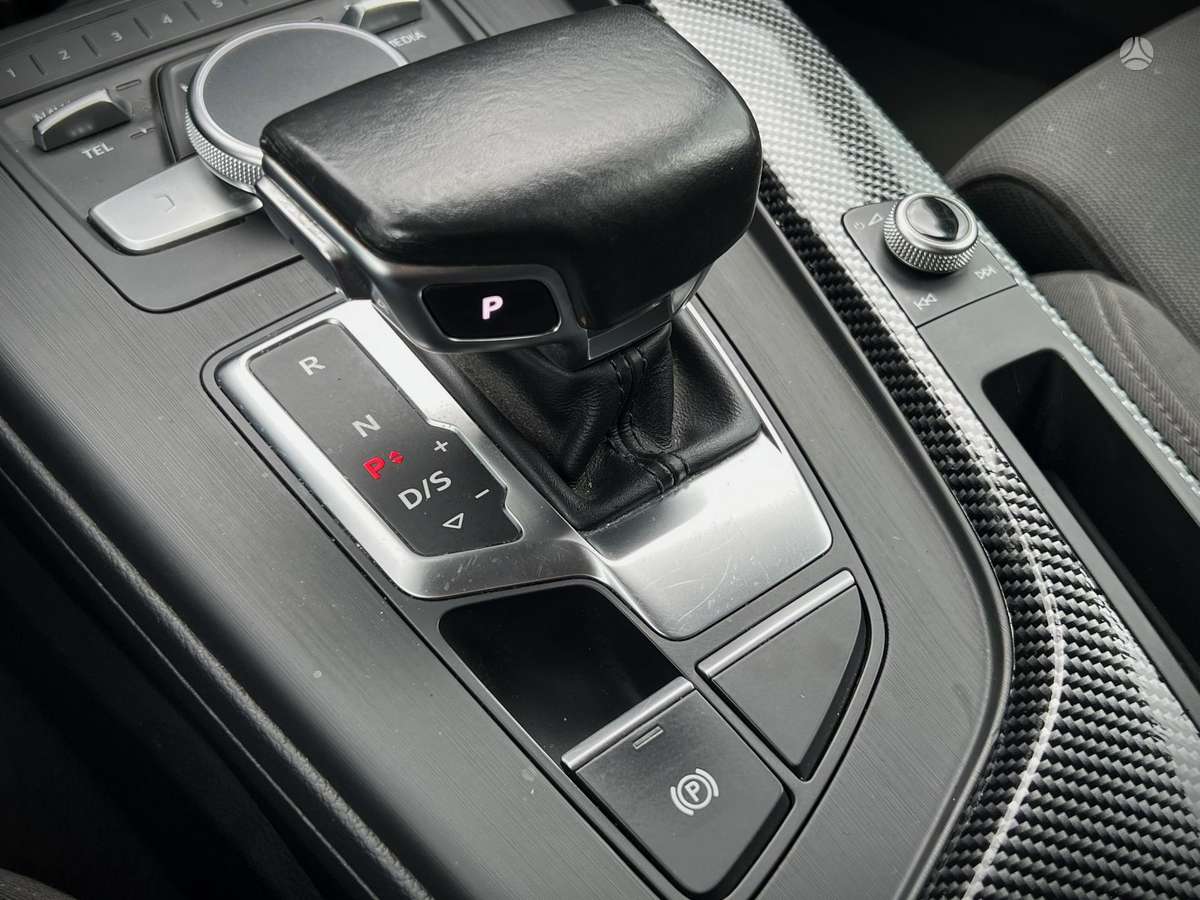 Audi A4, 2.0 l., Универсал