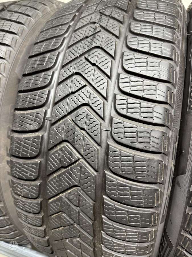 Pirelli Sottozero3/TO/elect, winter 255/45 R19