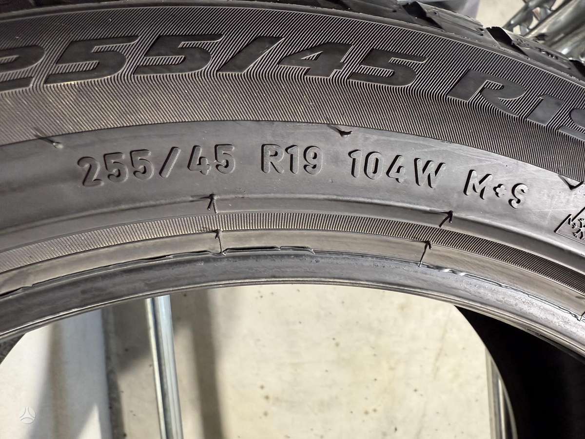 Pirelli Sottozero3/TO/elect, winter 255/45 R19