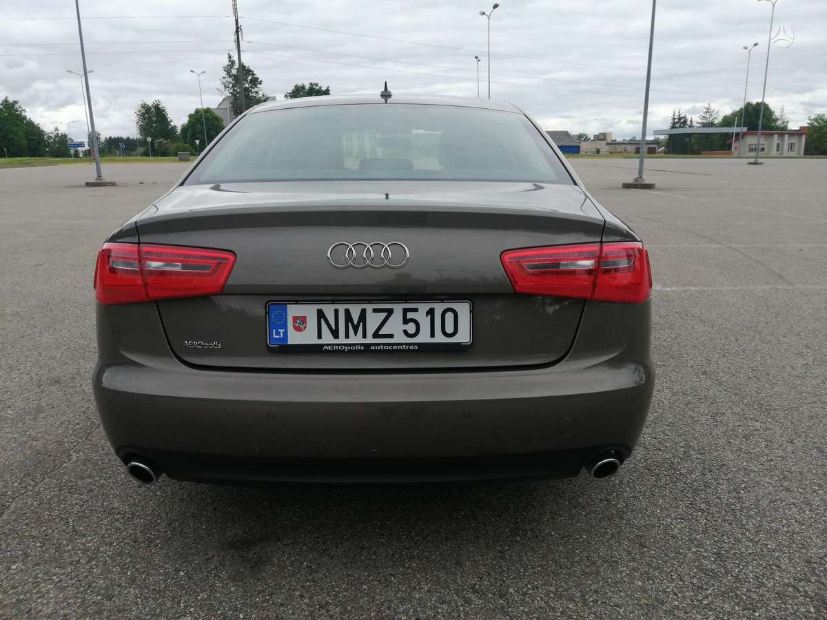 Audi A6, 3.0 l., sedanas