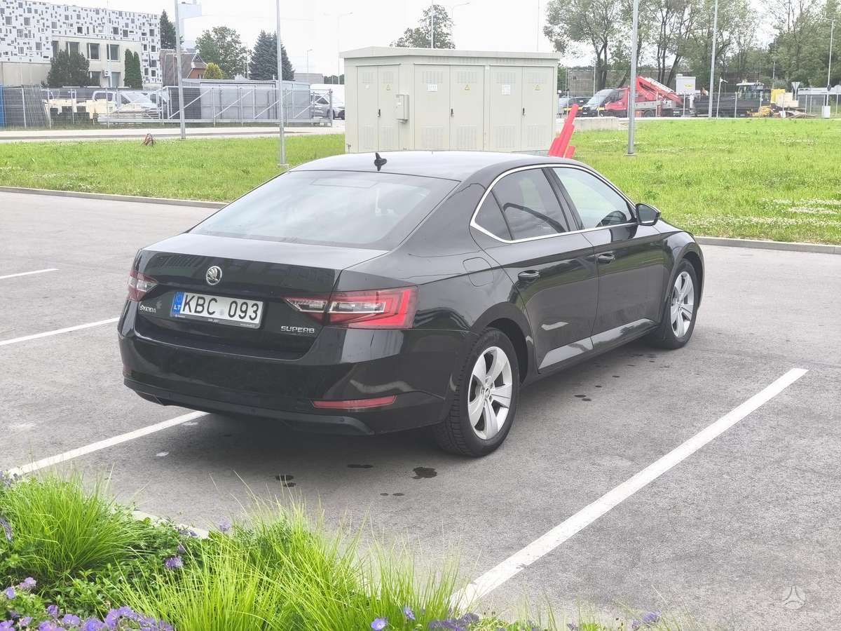 Skoda Superb, 2.0 l., Хэтчбек