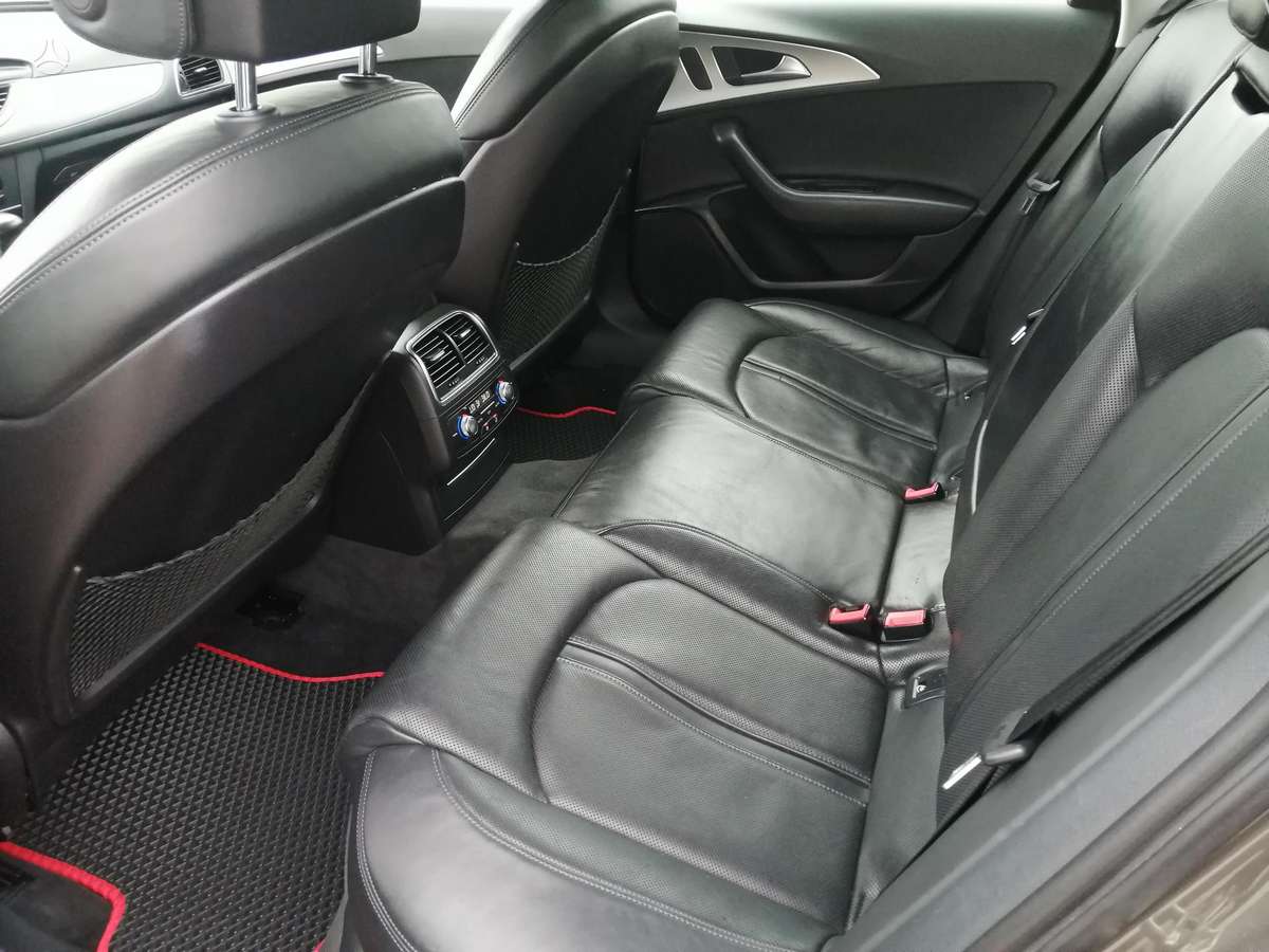 Audi A6, 3.0 l., Седан