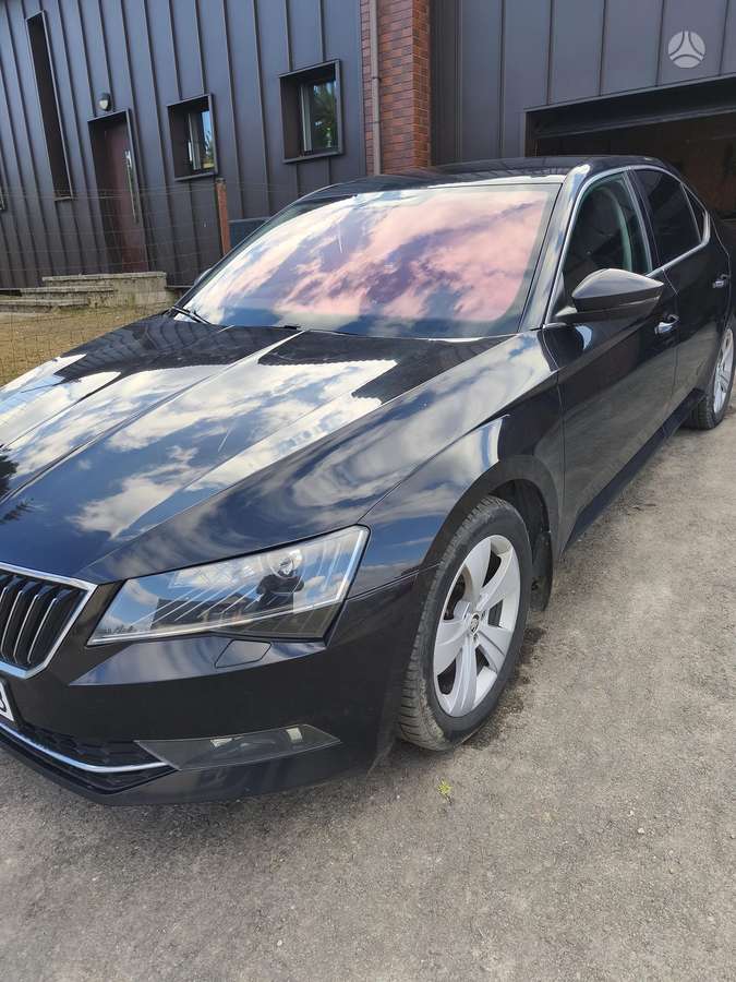 Skoda Superb, 2.0 l., Хэтчбек