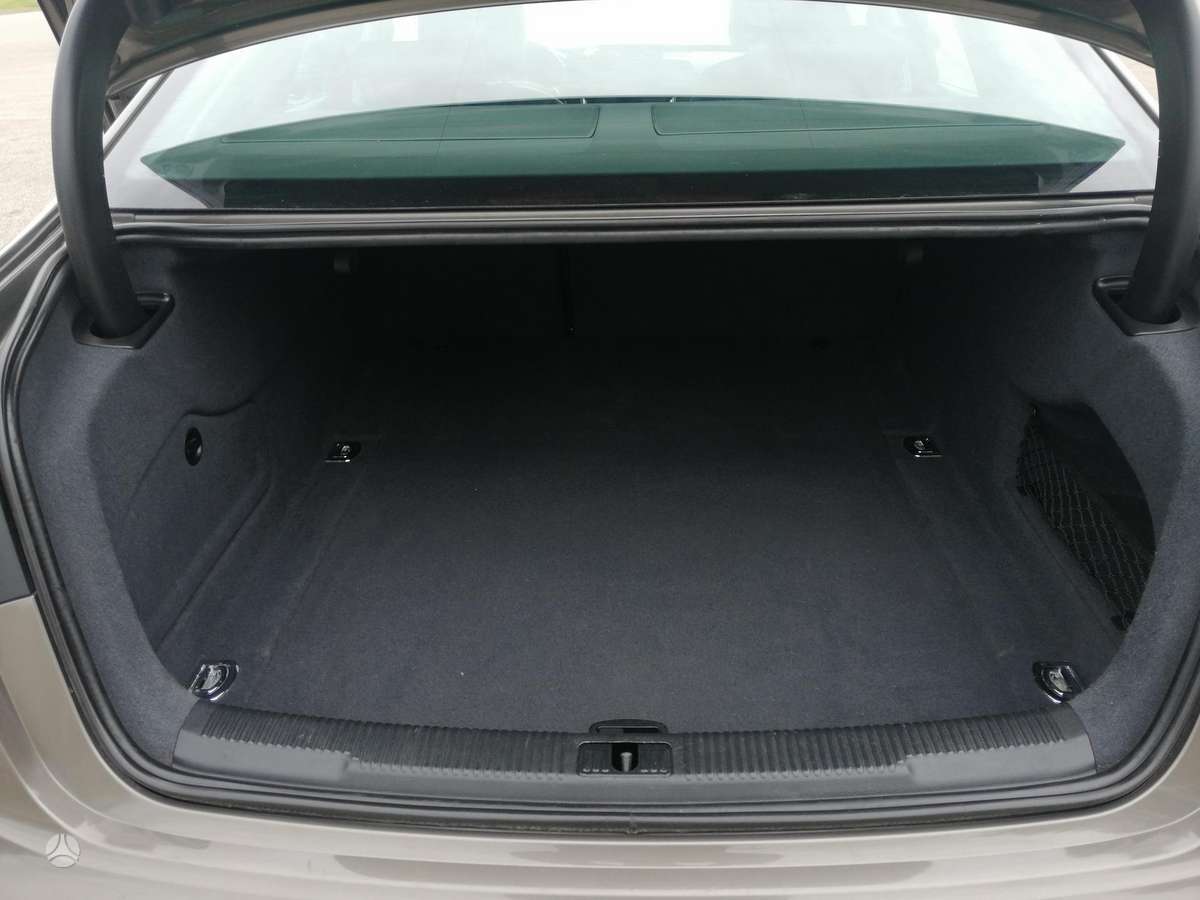 Audi A6, 3.0 l., sedanas