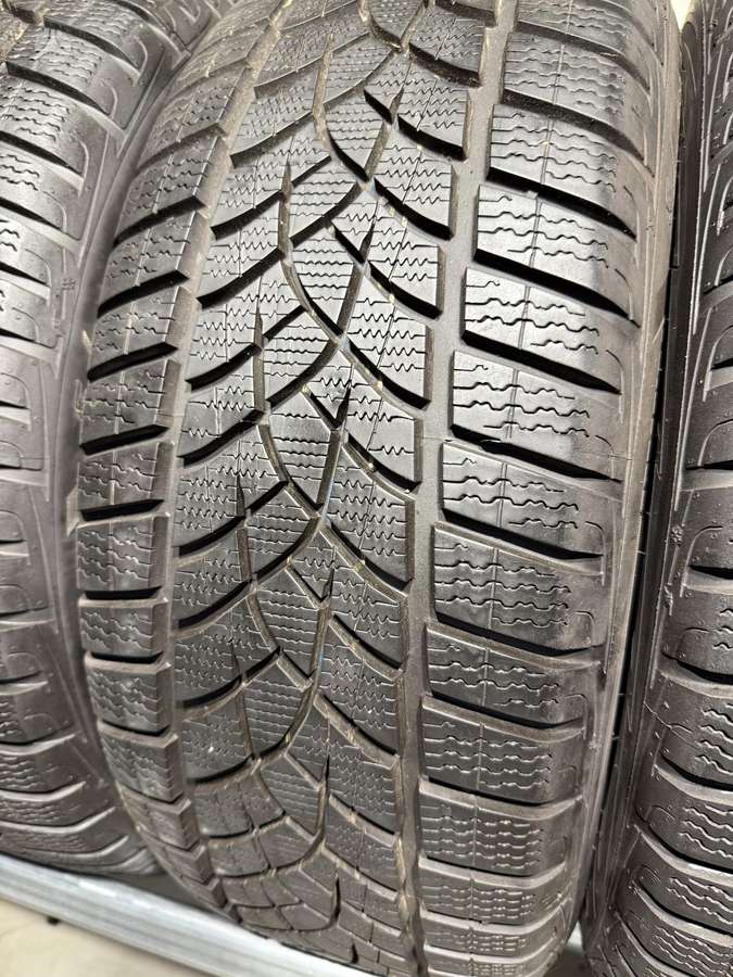 Goodyear Ultragrip performance, зимние 235/55 R18