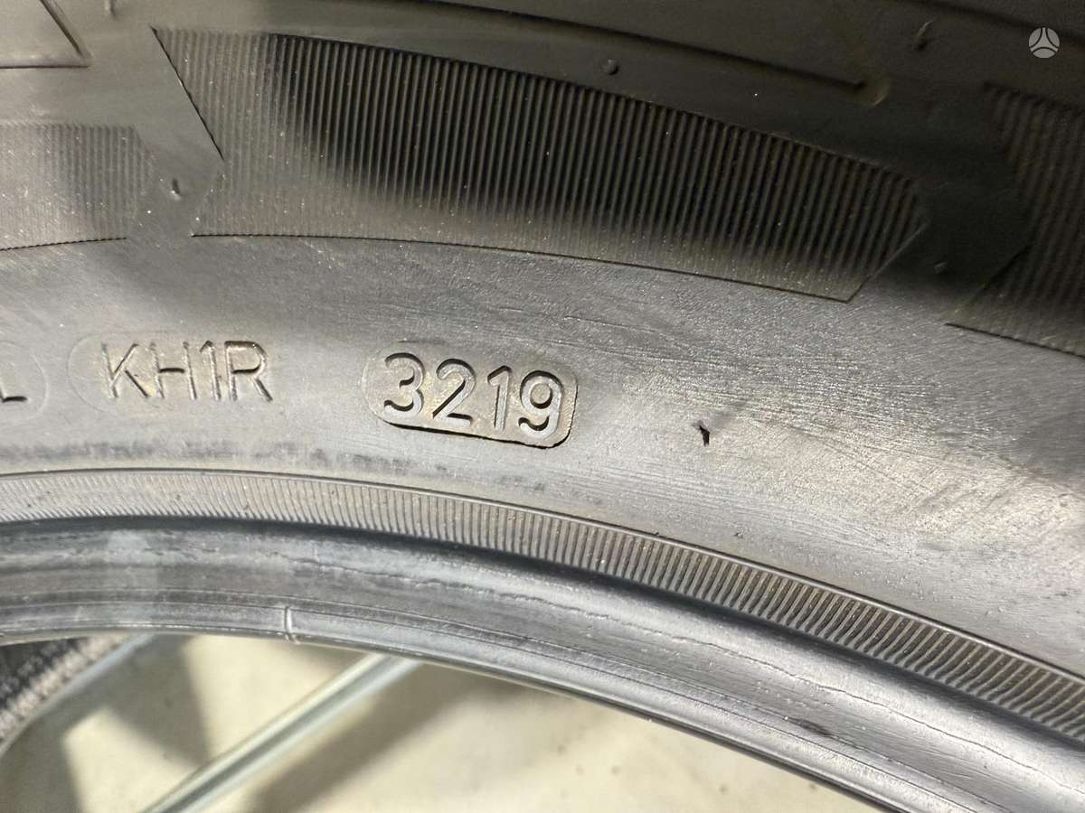 Goodyear Ultragrip performance, зимние 235/55 R18