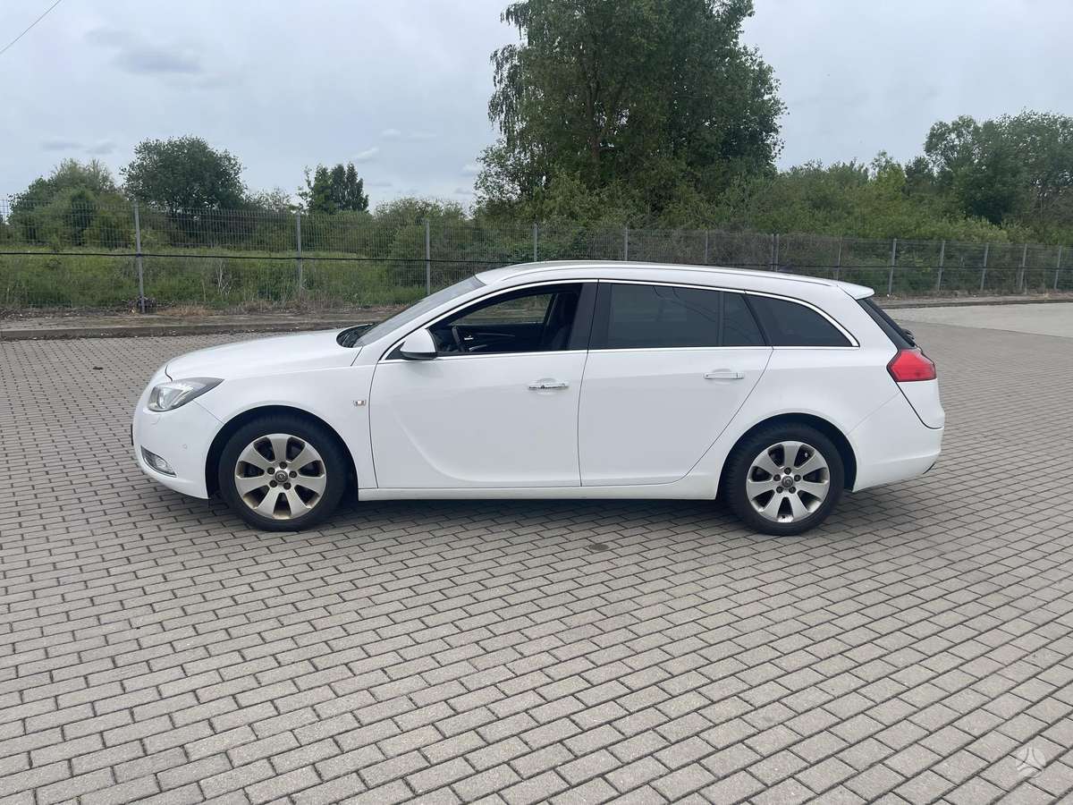 Opel Insignia, 2.0 l., wagon