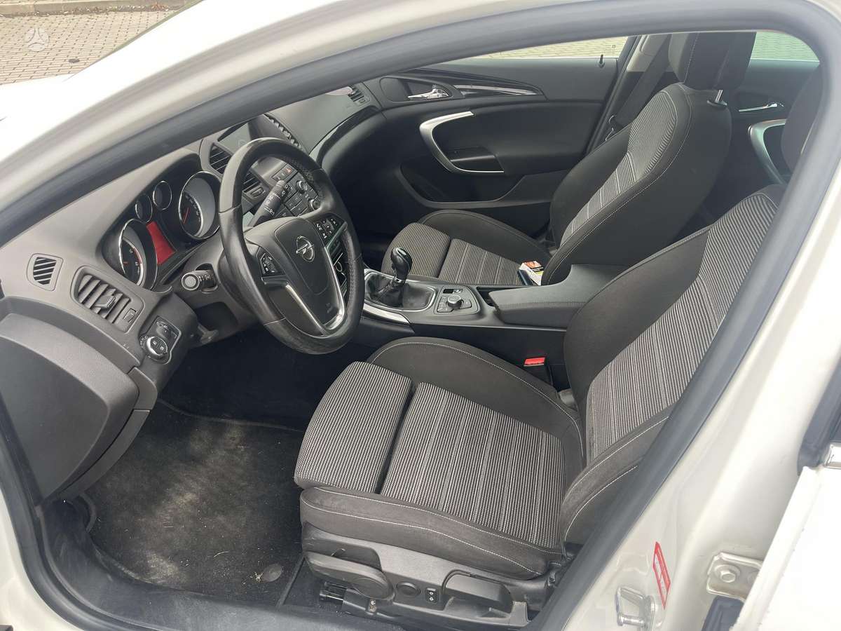 Opel Insignia, 2.0 l., Универсал