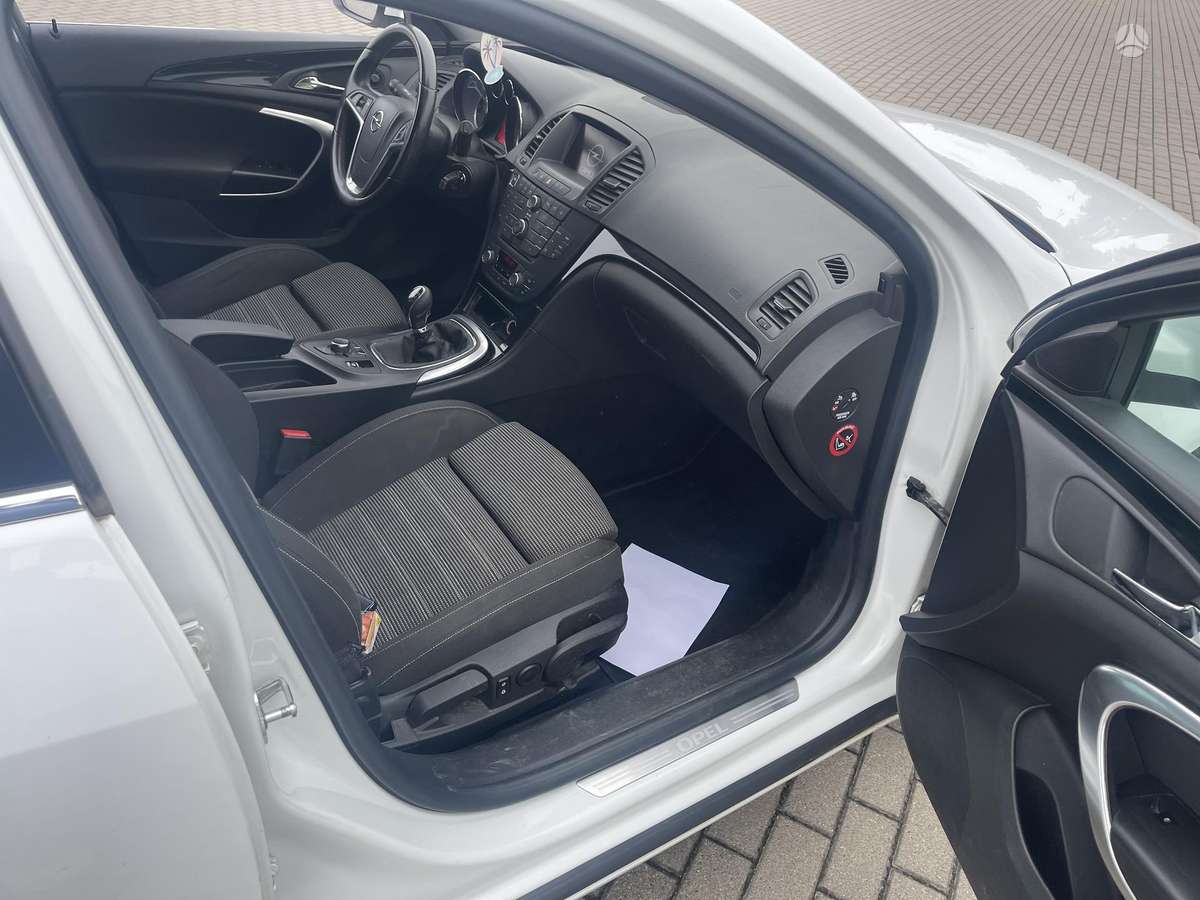 Opel Insignia, 2.0 l., wagon