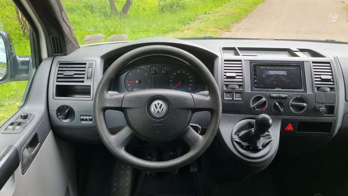 Volkswagen Transporter - 10
