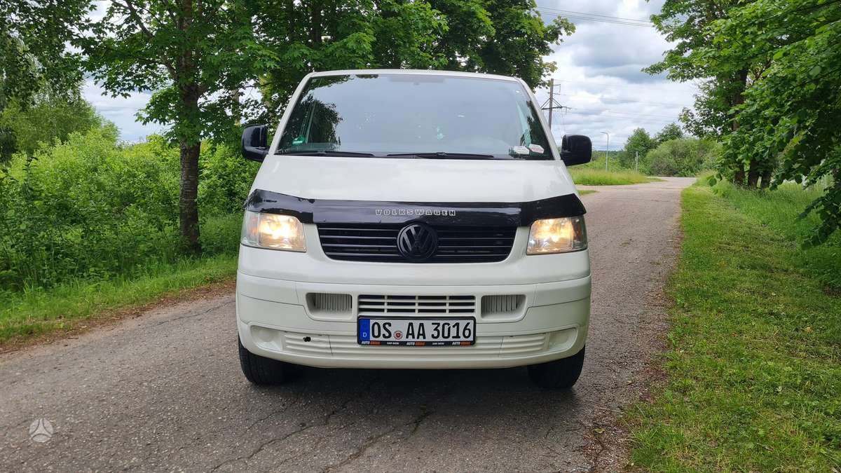 Volkswagen Transporter - 2