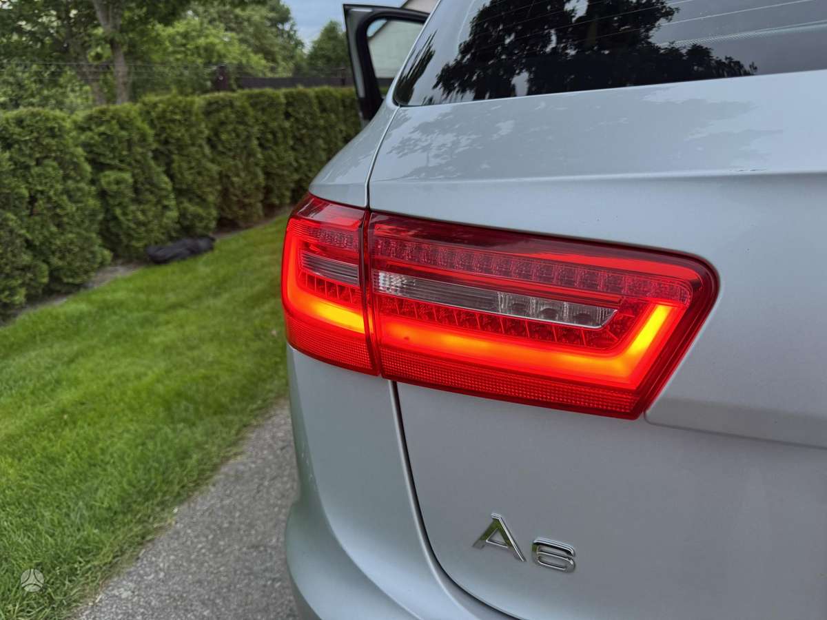 Audi A6, 2.0 l., universalas