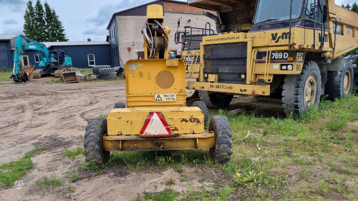 JLG 40F, локтевые подъёмники
